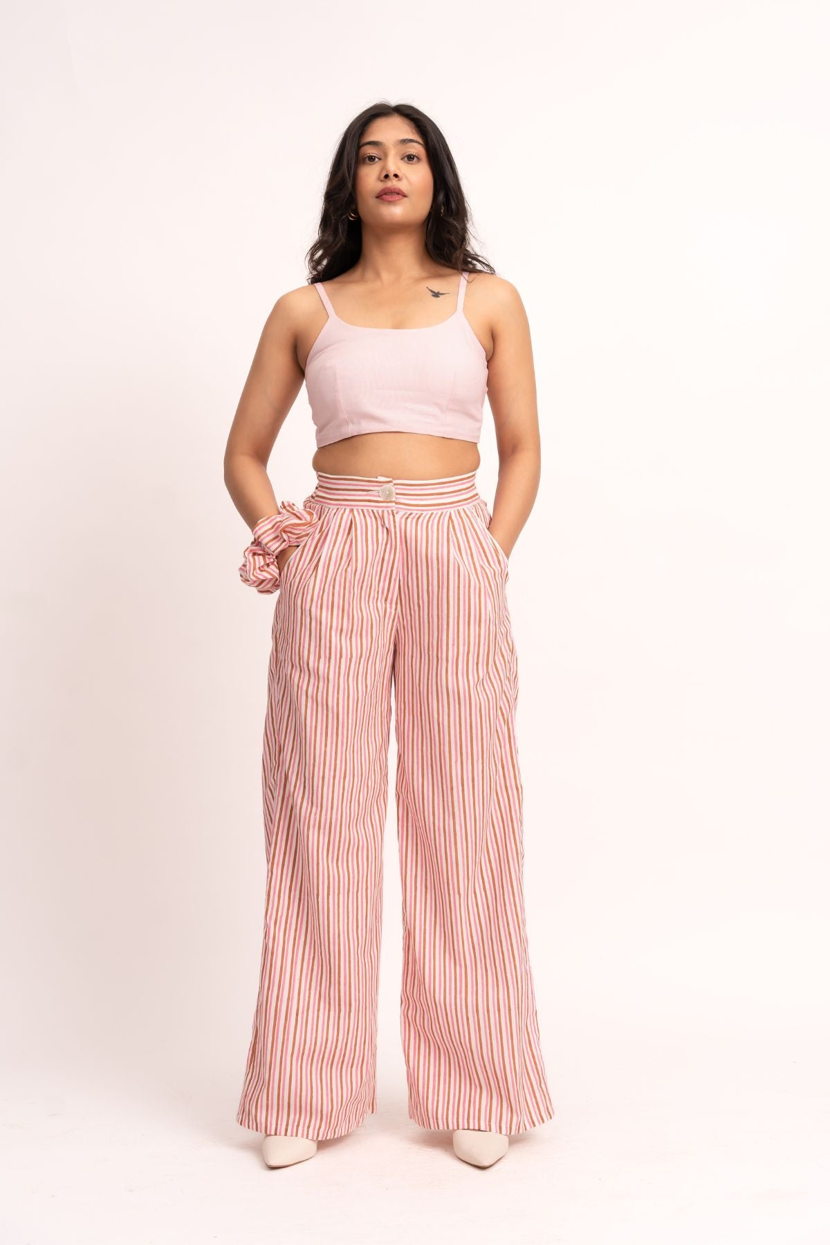 Capri Pants in Pink