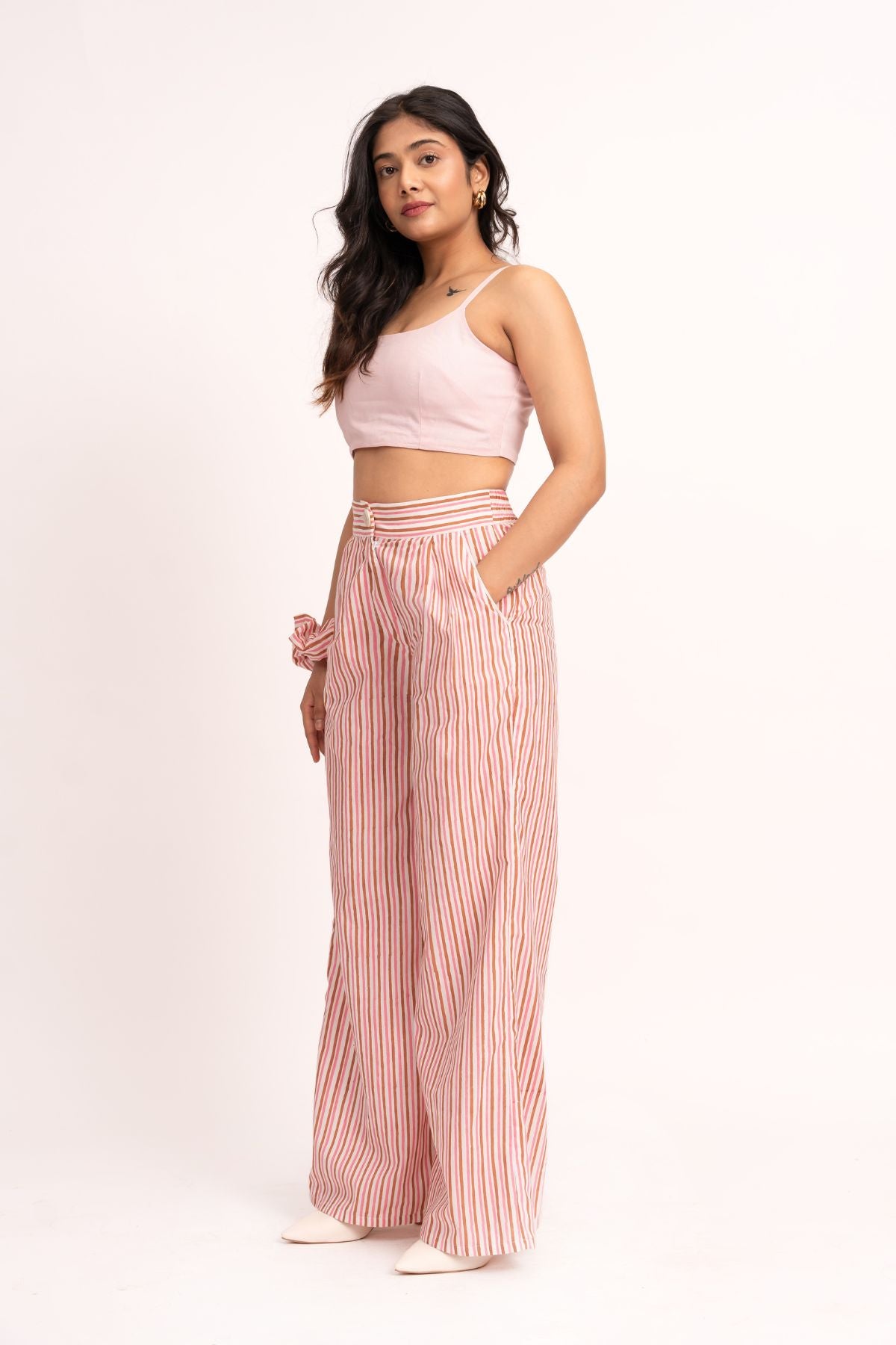 Capri Pants in Pink