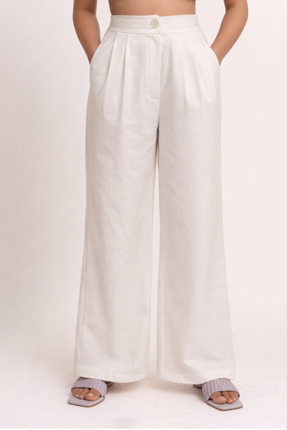White Button Pants - Odhanon