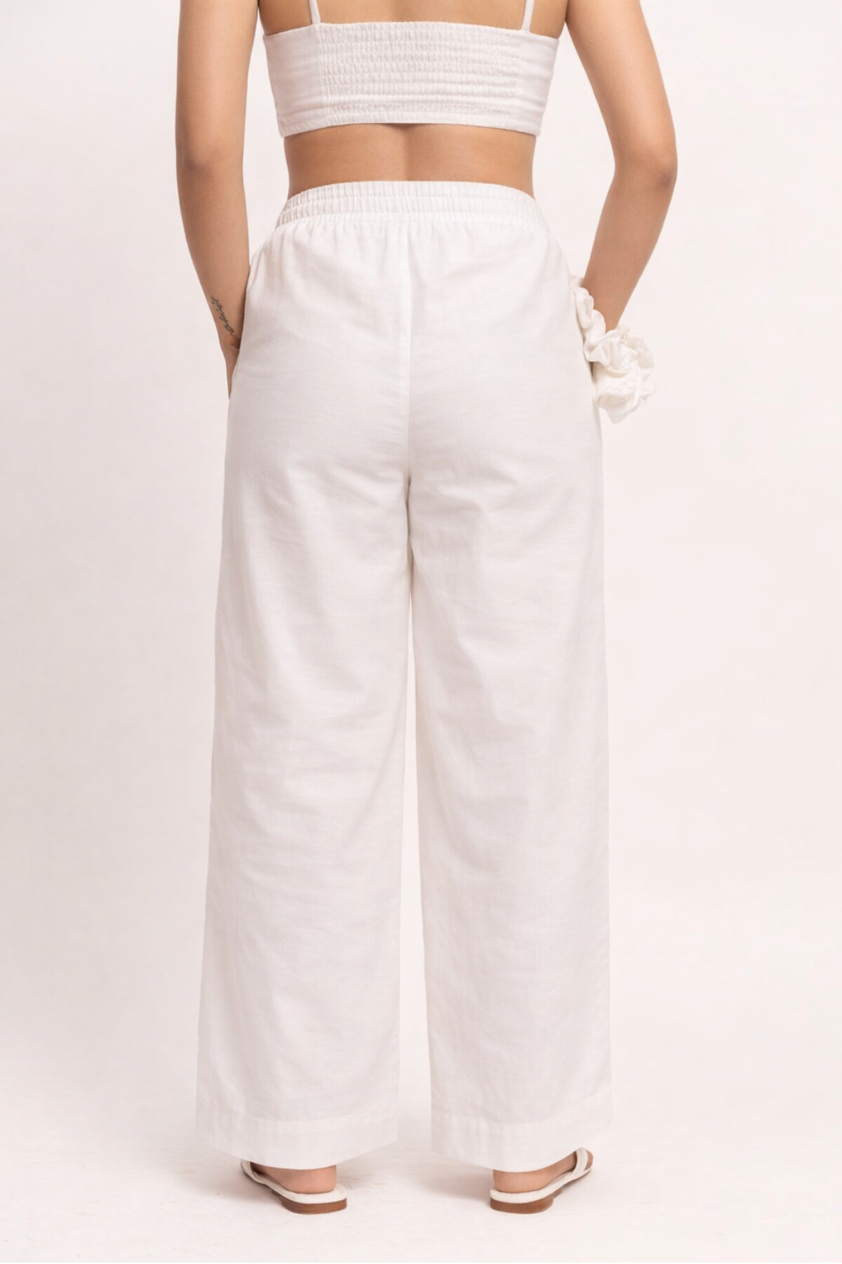 White Elastic Pants - Odhanon