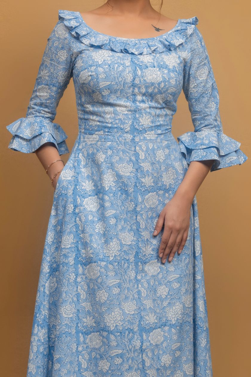Jasmine in Blue - Odhanon