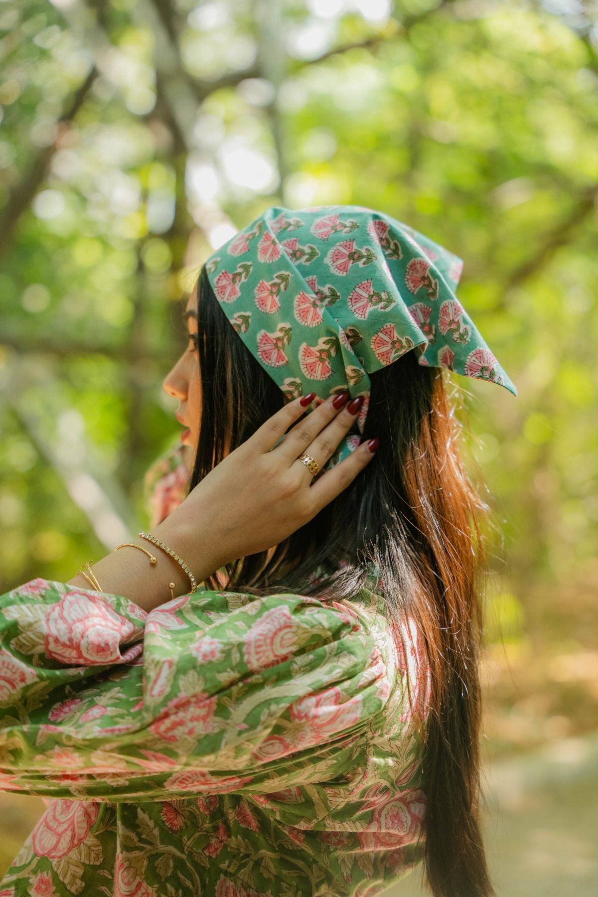 Cotton Floral Butta Bandana - Odhanon