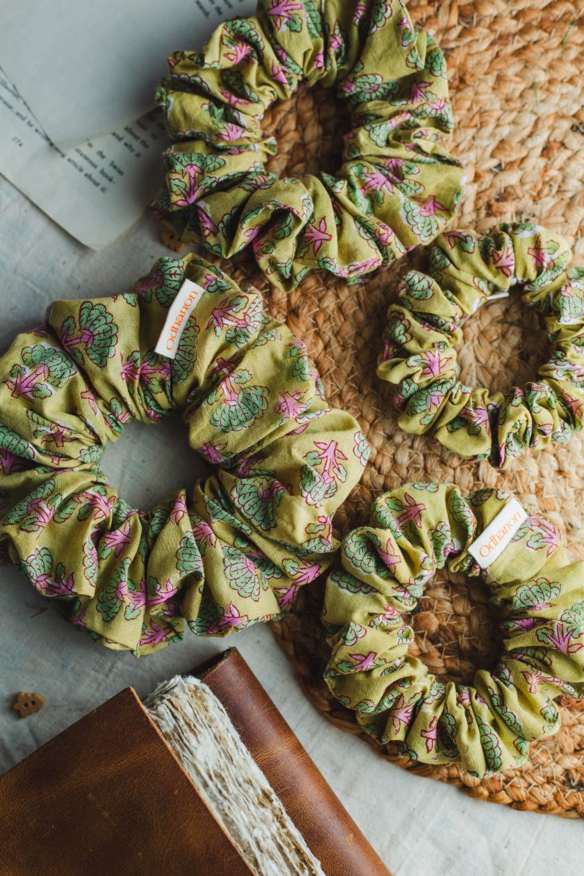 Green Butta Cotton Scrunchy - Odhanon