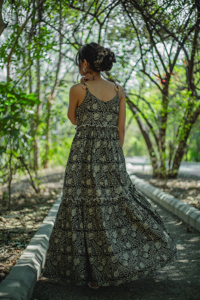 Black Maxi Dress - Odhanon