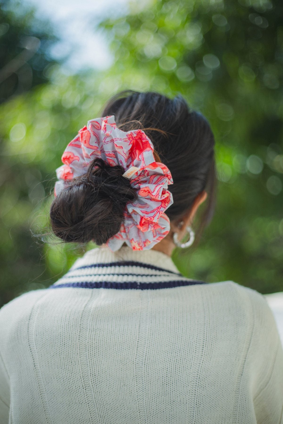 Hand Screen Pink Floral Scrunchie - Odhanon