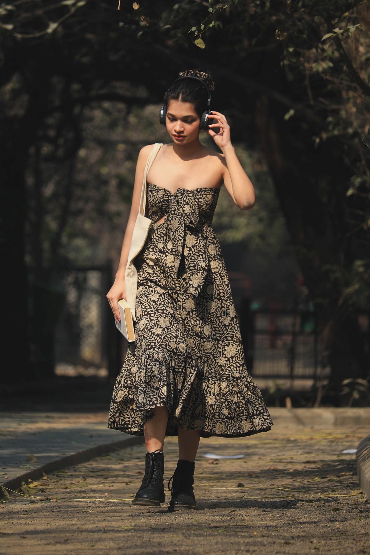 Cute Knotted Summer Dress - Odhanon